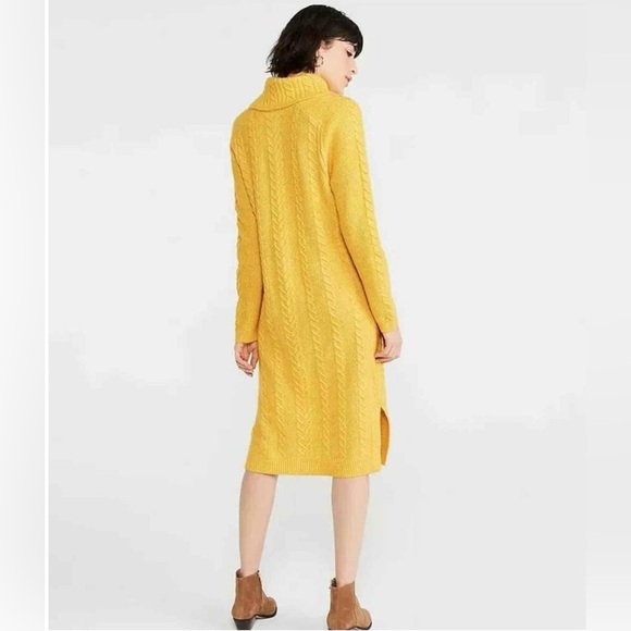 Ann Taylor Yellow Cable Knit Long Sleeve
Turtleneck Petite Large - Picture 2 of 5